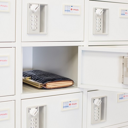 貴重品ロッカー（ダイヤル錠）